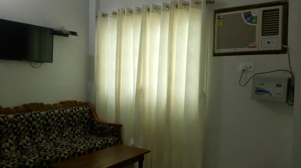 ורנאסי Dynasty Guest House מראה חיצוני תמונה